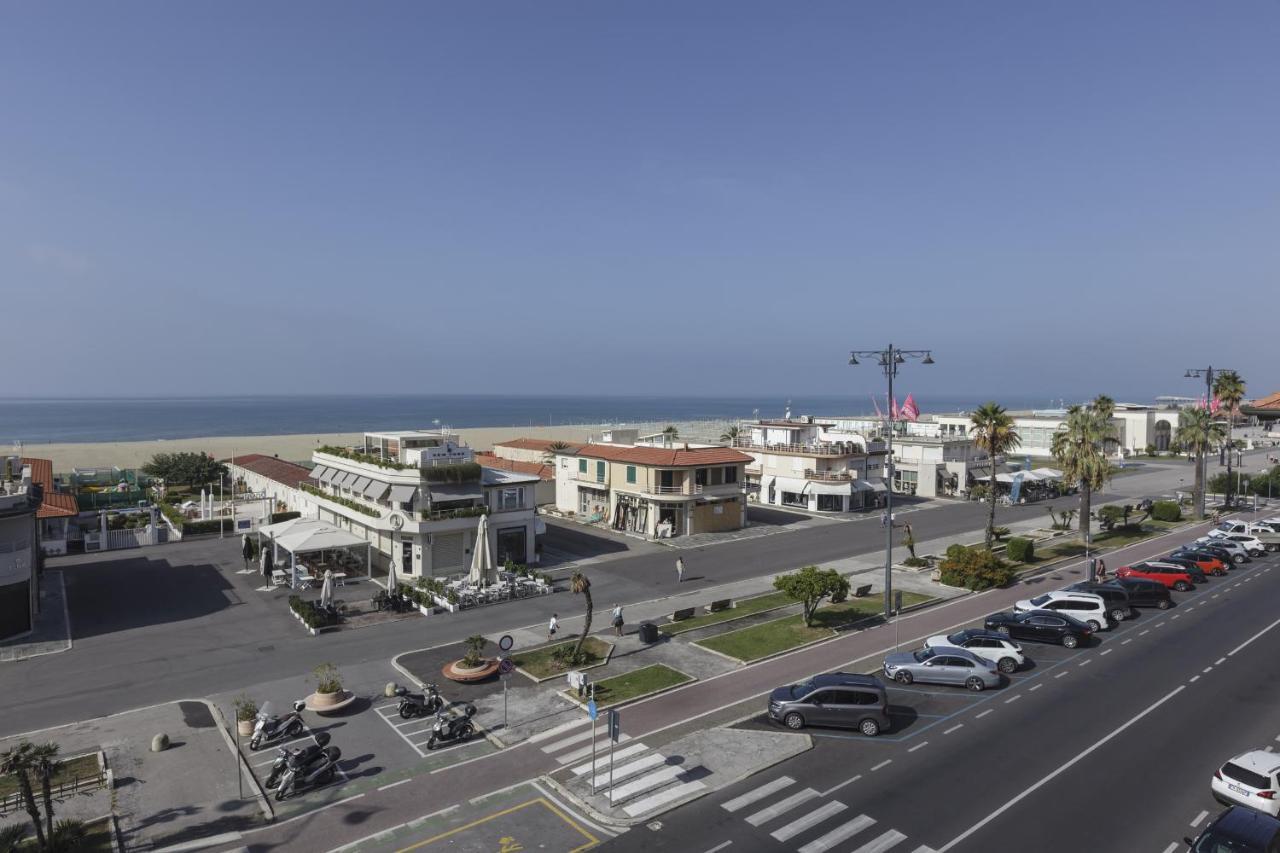 Residence Il Patriarca Βιαρέτζιο Εξωτερικό φωτογραφία
